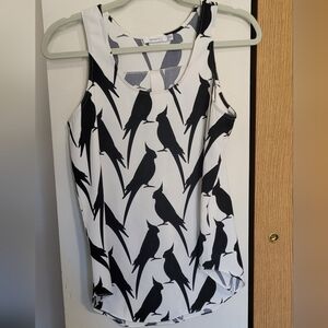 💚10 for $10💚 Bundle and save Black and White Bird Print Tank Top